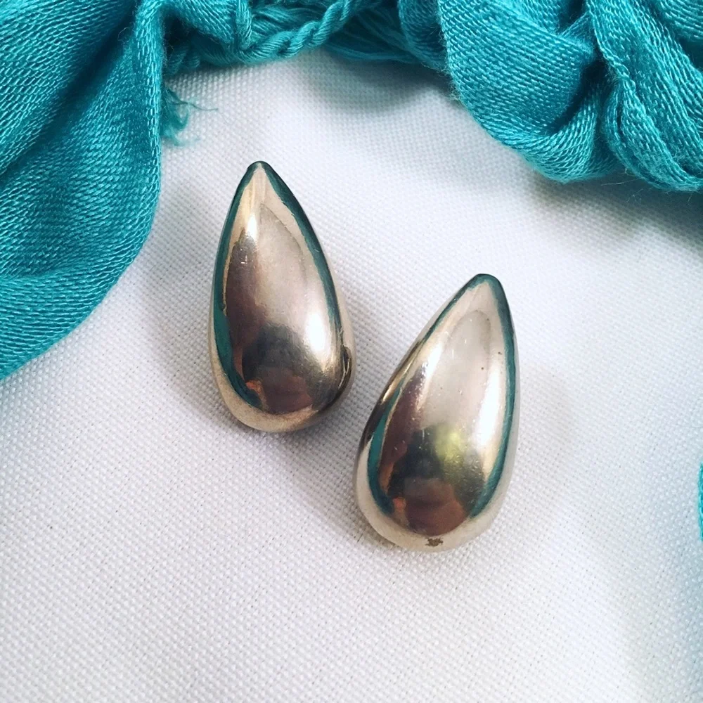 VINTAGE Napier Modernist Teardrop Earrings